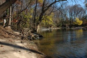 Scenic river trail in Baltimore Maryland for outdoor sober activities and relaxation